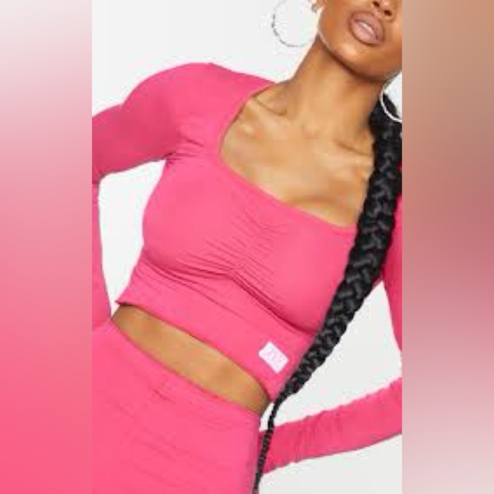 Pretty Little Thing pink long sleeve crop top